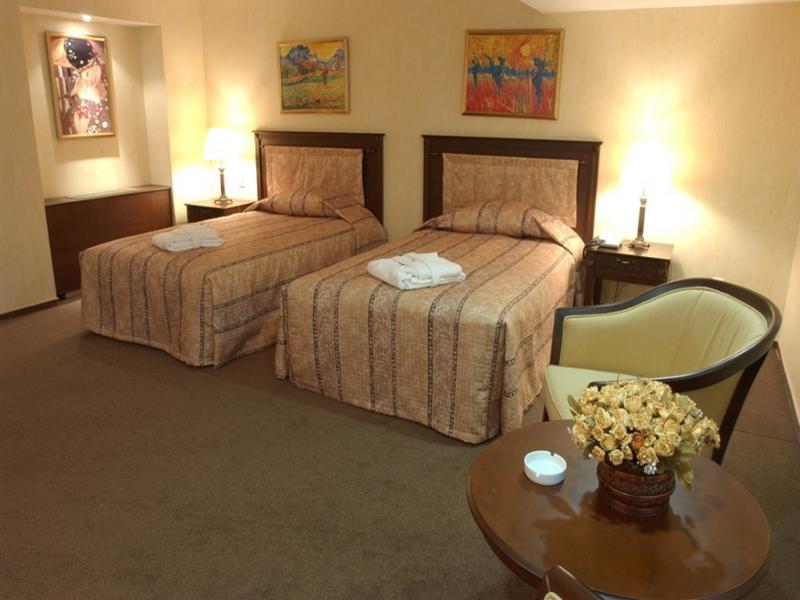 Grand Mir Hotel Ташкент Екстериор снимка