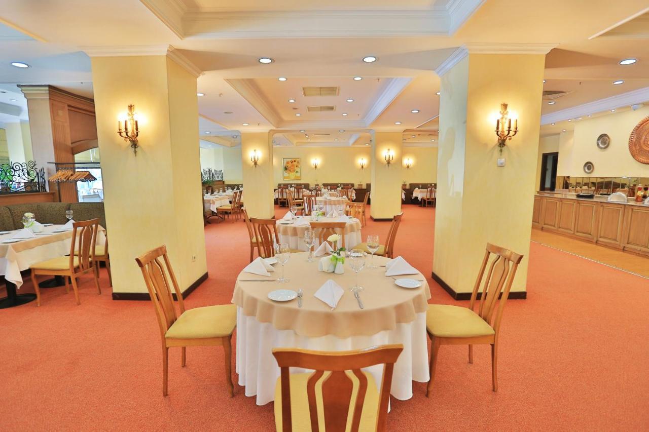 Grand Mir Hotel Ташкент Екстериор снимка