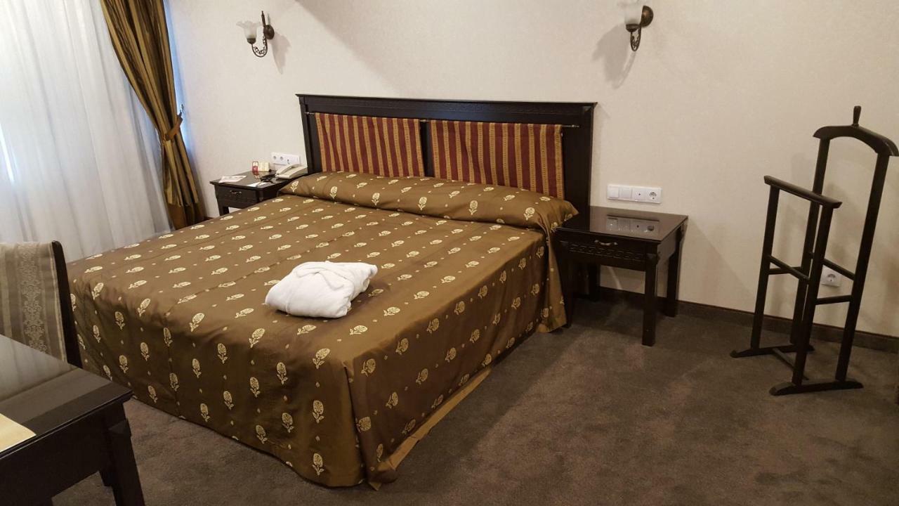 Grand Mir Hotel Ташкент Екстериор снимка