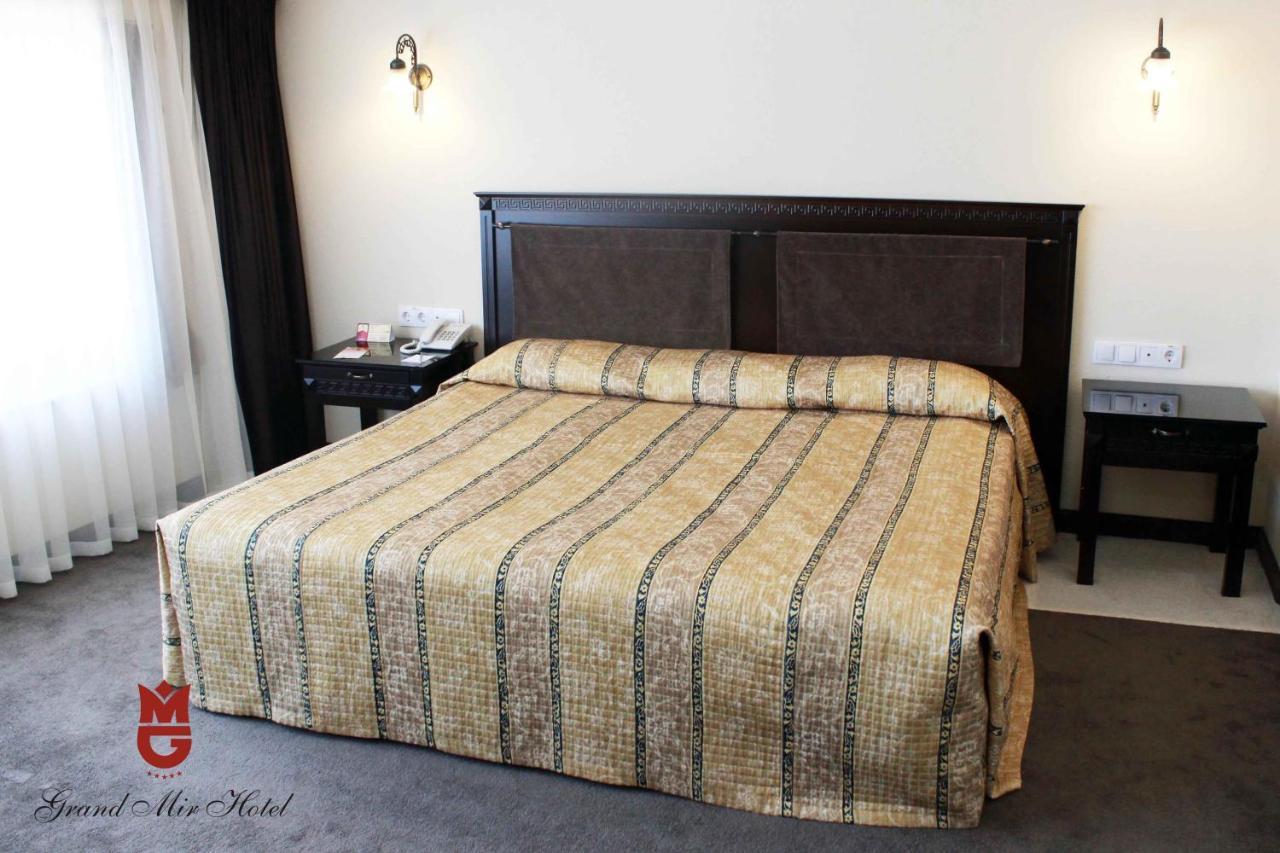 Grand Mir Hotel Ташкент Екстериор снимка